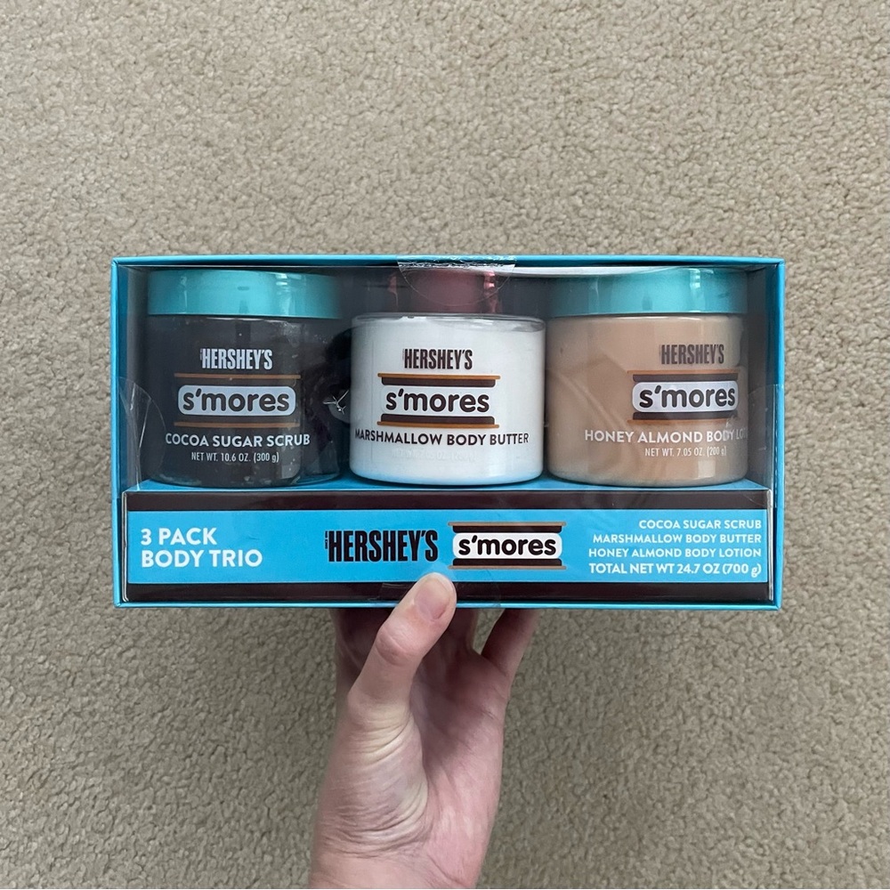 Hershey’s S’mores 3-Pack Body Trio (Sugar Scrub, Body Butter, Body Lotion) - Picture 8 of 16